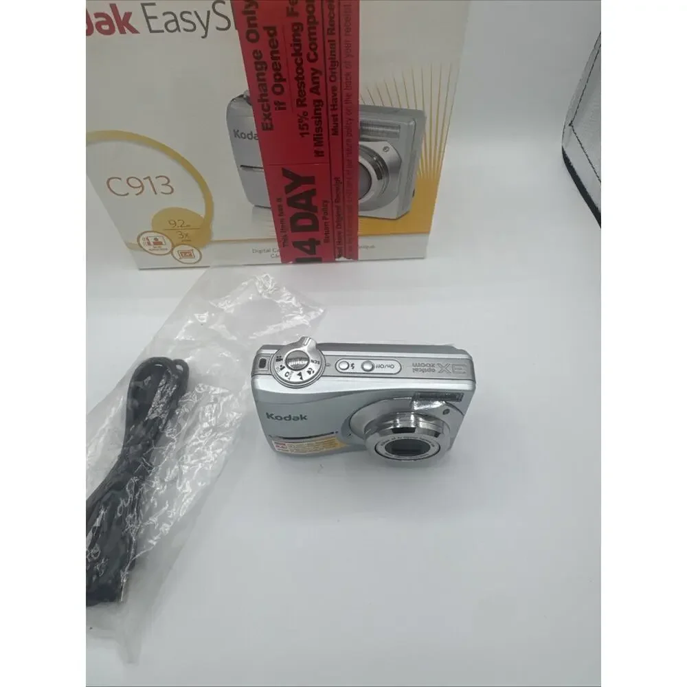 Kodak EasyShare C913 9.2MP 3X Zoom Compact Digital Camera 2008
